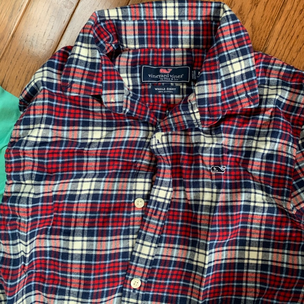 Vineyard Vines Lot of Boys M 12-14